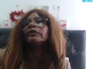 bustyxmilf