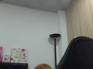 bustyxmilf