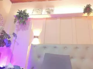 chloee-rossee's Live Sex Cam Show