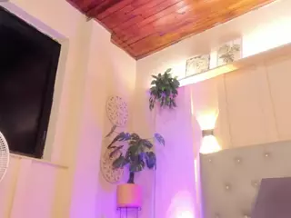 chloee-rossee's Live Sex Cam Show