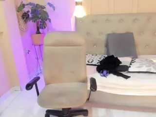 chloee-rossee's Live Sex Cam Show