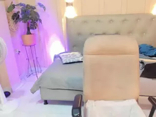 chloee-rossee's Live Sex Cam Show