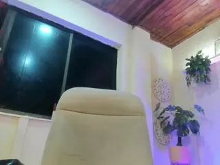 chloee-rossee's Live Sex Cam Show