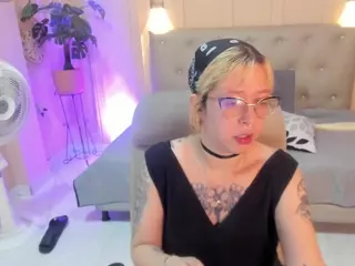 chloee-rossee's Live Sex Cam Show