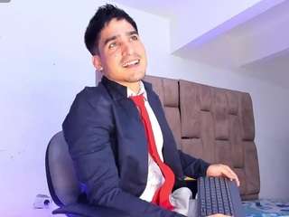 dylan-greyy webcam model