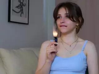ElgaHaddock's Live Sex Cam Show