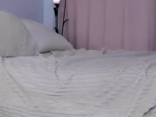 ElgaHaddock's Live Sex Cam Show