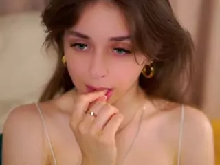ElgaHaddock's Live Sex Cam Show