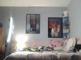 kittytoezzz from CamSoda is Freechat