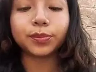 Lili-2006's Live Sex Cam Show