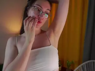 LilianDearborn's Live Sex Cam Show