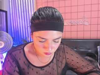 mensia-hernandez Live Webcam on CamSoda