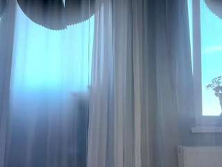 le modèle bonniehenley est en webcam porno dans un show sur le site camsoda, il possède les tags suivants: amateur,blonde hair,blue eyes,doggy style,drinking,fingering,flashing,full nudity,normal,small tits,teen 18,young adult,hd