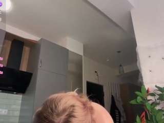 BonnieHenley live cam preview
