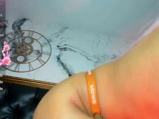 dalaymoore Live Webcam on CamSoda