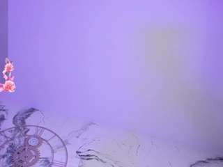 dalaymoore's CamSoda show and profile