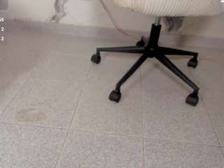 dalaymoore live cam profile