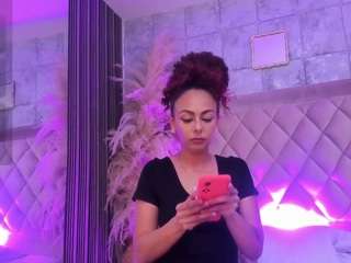 DalayMoore live webcam show
