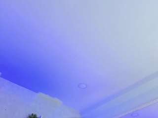 DalayMoore live webcam show