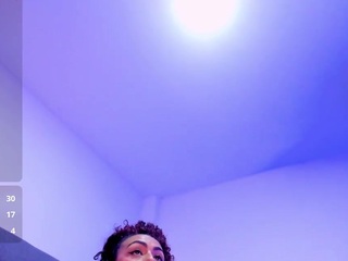 DalayMoore live cam preview