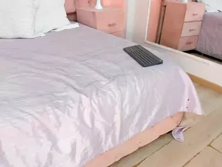 DalayMoore's Live Sex Cam Show