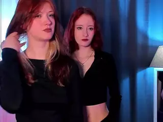 LinaVi's Live Sex Cam Show