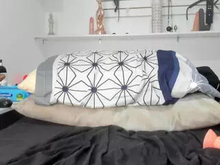 Lovely-Allison's Live Sex Cam Show