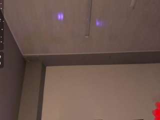niicole-fox2 Live Webcam on CamSoda