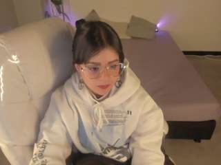 niicole-fox2 Live Webcam on CamSoda