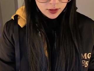 niicole-fox2 Live Webcam on CamSoda