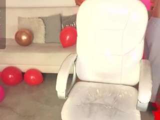 niicole-fox2 Live Webcam on CamSoda