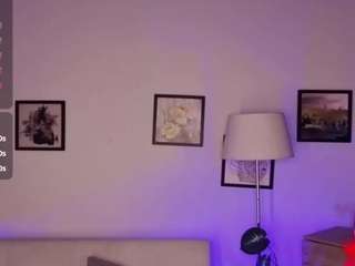 niicole-fox2 live cam profile