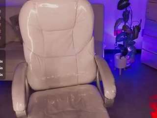 niicole-fox2 1 live webcam