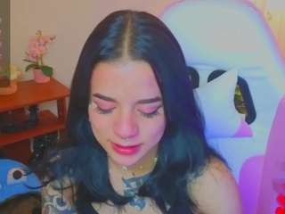 niicole-fox2 live profile