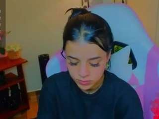 niicole-fox2