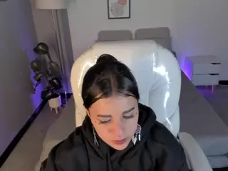 Niicole-Fox2's Live Sex Cam Show