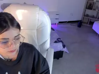 Niicole-Fox2's Live Sex Cam Show