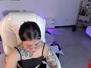 Niicole-Fox2's Live Sex Cam Show