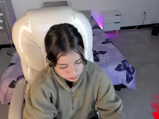 Niicole-Fox2's Live Sex Cam Show