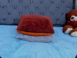 anderr-gray Live Webcam on CamSoda