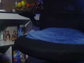 fucker1965 live webcam on Soda Cams