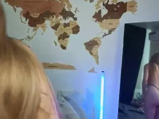 GarynCoppinger's Live Sex Cam Show