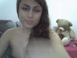 aliciaaxiom's CamSoda show and profile