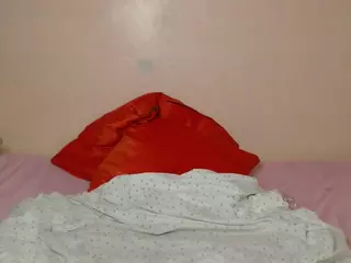 LINA's Live Sex Cam Show