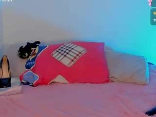 nessa-moon Lush live webcam