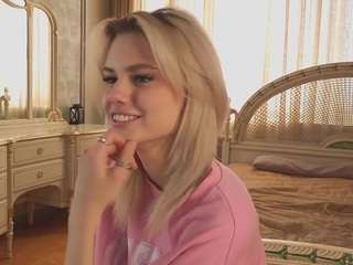 le modèle breckbuff est en webcam porno dans un show sur le site camsoda, il possède les tags suivants: amateur,pussy,green eyes,lush,nature,normal,orgasm,pov,shaved pussy,anal,skinny,spank,spanking,striptease,tattoos,tease,flashing,fetish,feet,erotic dance