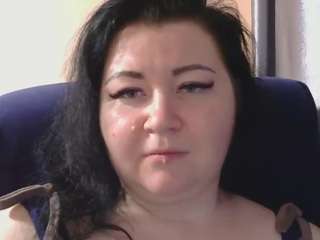 medjik-lool's CamSoda show and profile