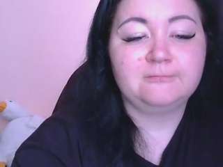 medjik-lool's CamSoda show and profile