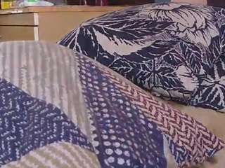 medjik-lool's CamSoda show and profile