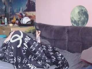 medjik-lool Live Webcam on CamSoda